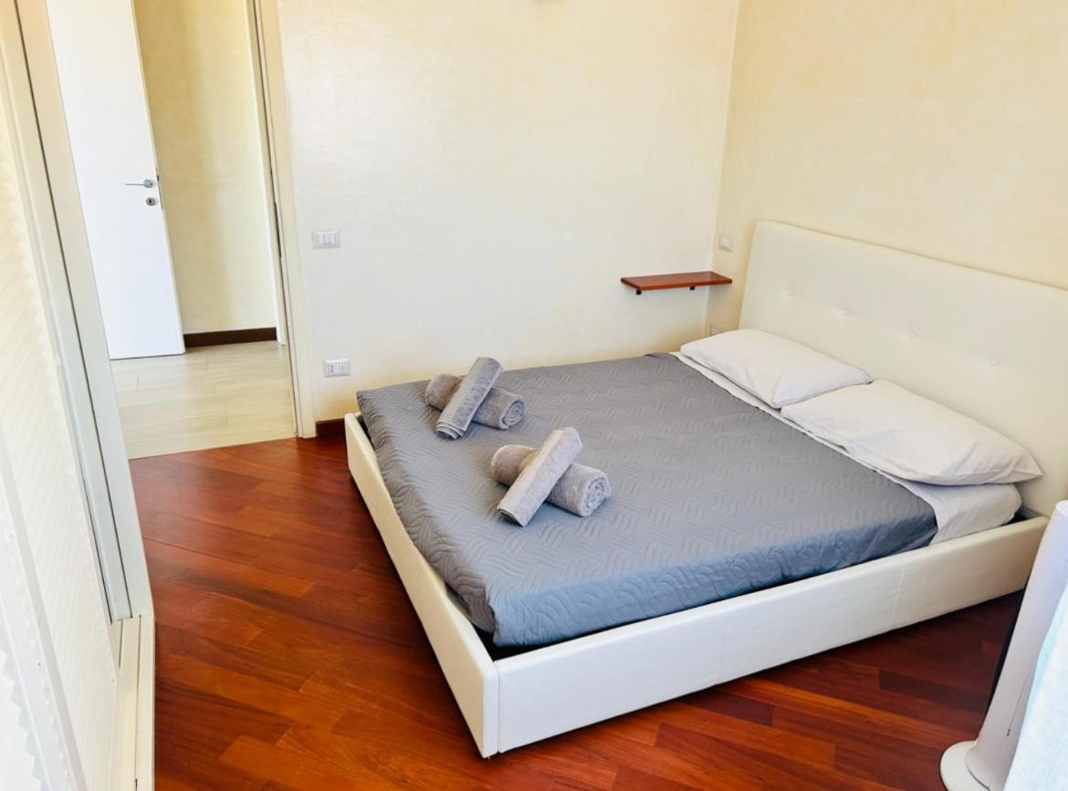 Sunny Rooftop Loft With Gorgeous Views Of Olbia Dış mekan fotoğraf